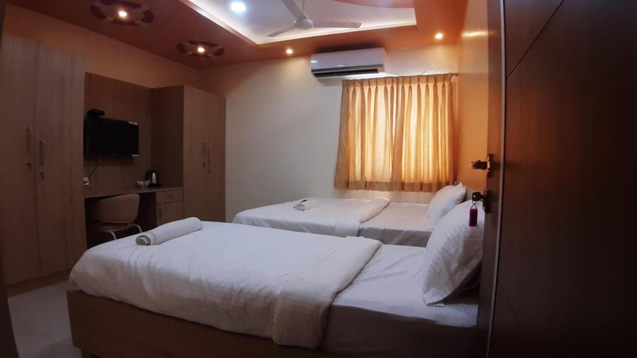 Jfive Residency Hotel Chennai Luaran gambar